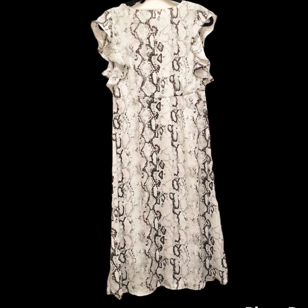 Laundry By Shelli Segal Snake Python Print Button… - image 4